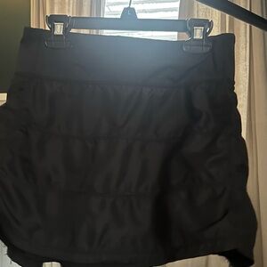 Woman’s LuLu Lemon skort